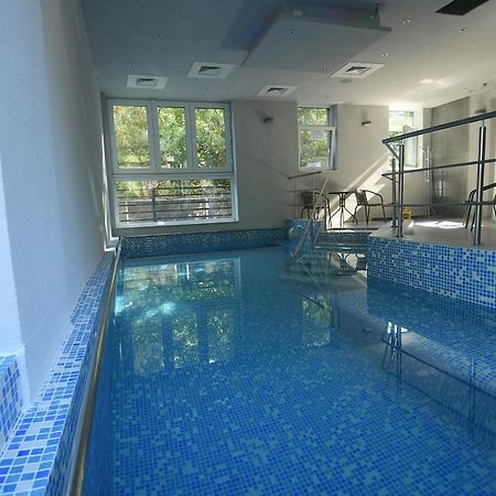 Octogon Hotell Băile Felix Eksteriør bilde