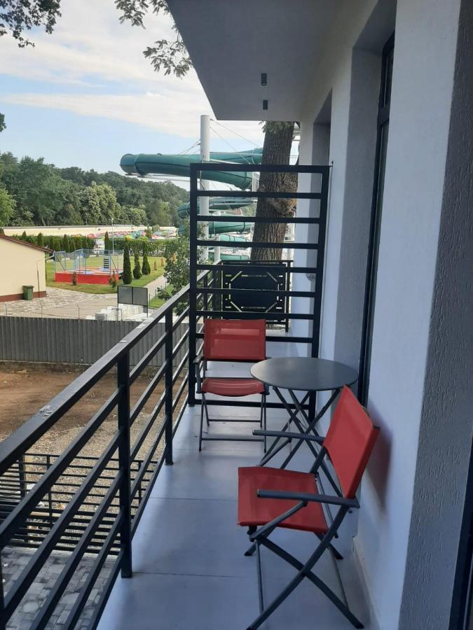 Octogon Hotell Băile Felix Eksteriør bilde