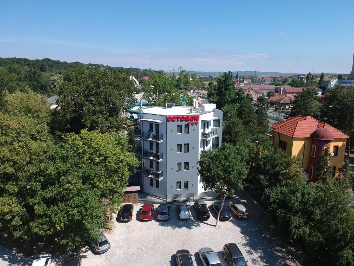 Octogon Hotell Băile Felix Eksteriør bilde